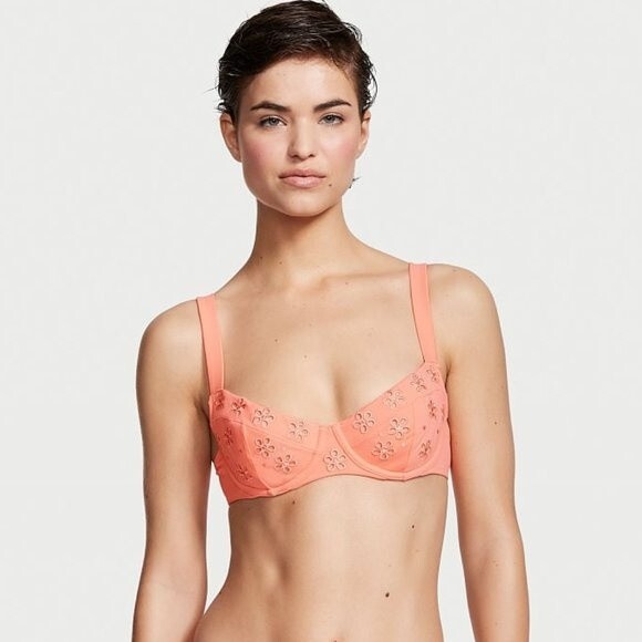 VICTORIA’S Secret Swim Eyelet Essential Wicked Bikini Top - Picture 3 of 5